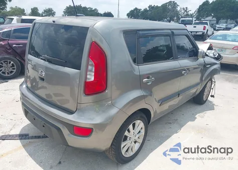 2013 Kia Soul z USA, uszkodzony, nr VIN KNDJT2A54D7605122
